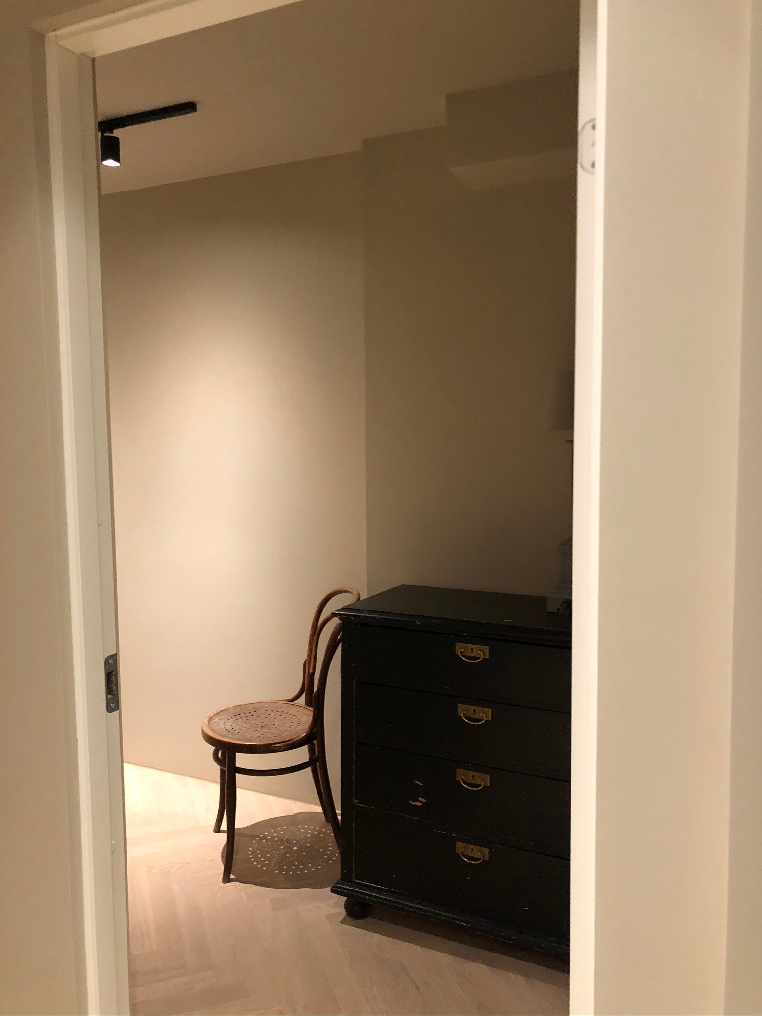 Inngang soverom Galleribilde