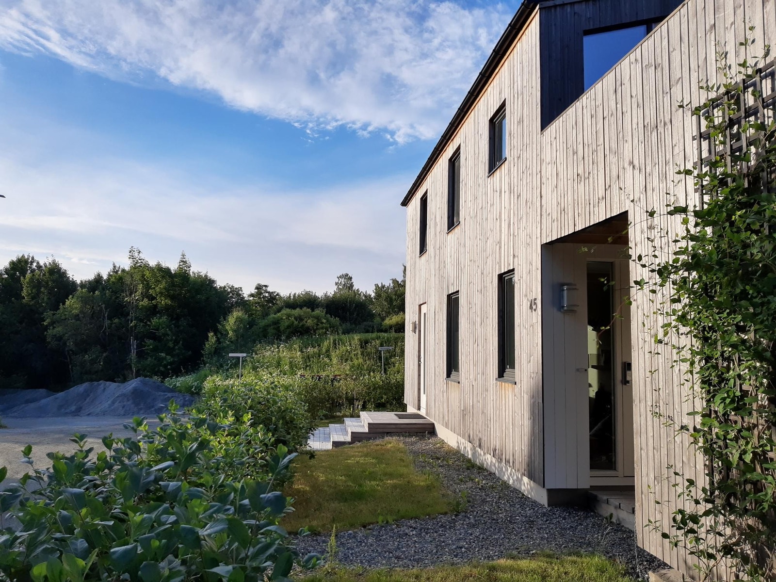 Husets vestsiden Galleribilde