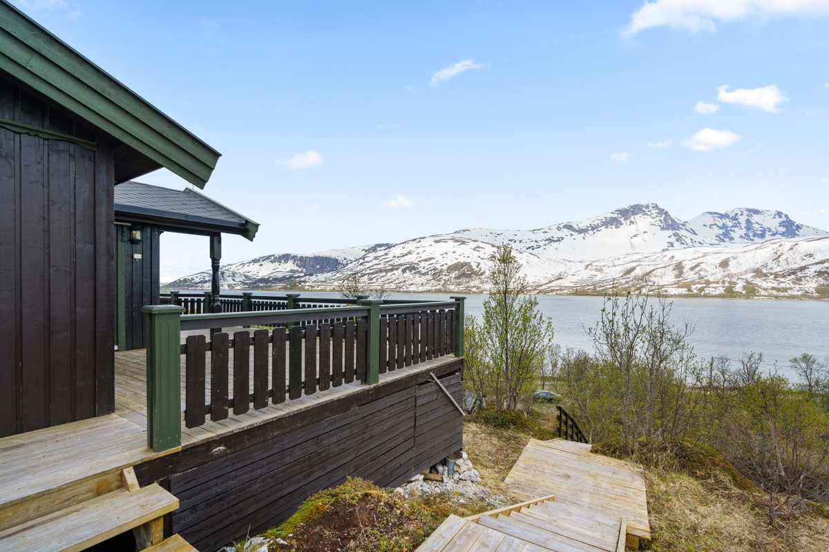 Nydelig utsikt da hytten ligger på en høyde