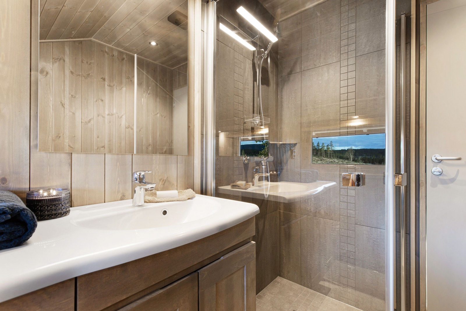 Baderom. Galleribilde