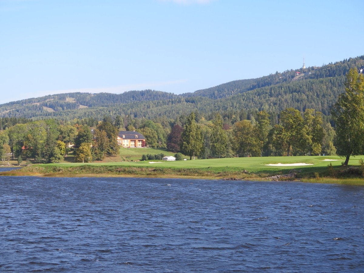 Bogstadvannet byr på flotte tur-og bademuligheter. Galleribilde