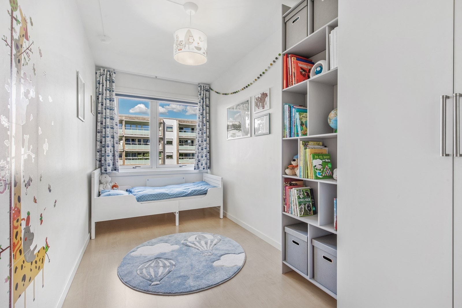 Soverom 3 egner seg godt som gjeste-/barnerom eller kontor. Galleribilde