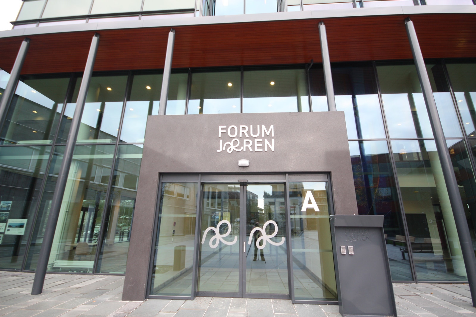 Hovedinngang Galleribilde