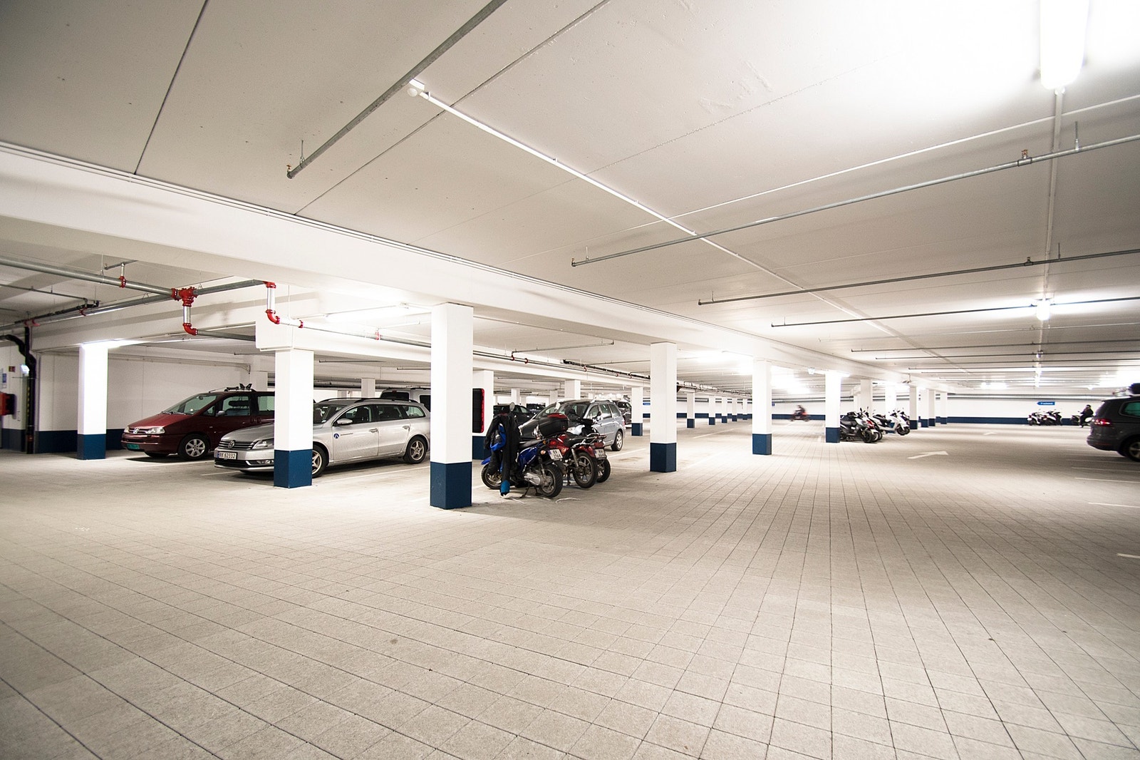 Parkering underetasje Galleribilde