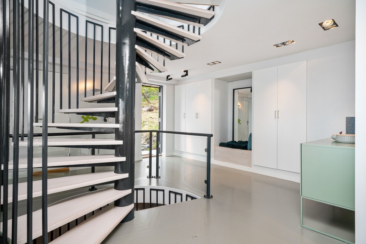 Adkomst til 2. etasje Galleribilde