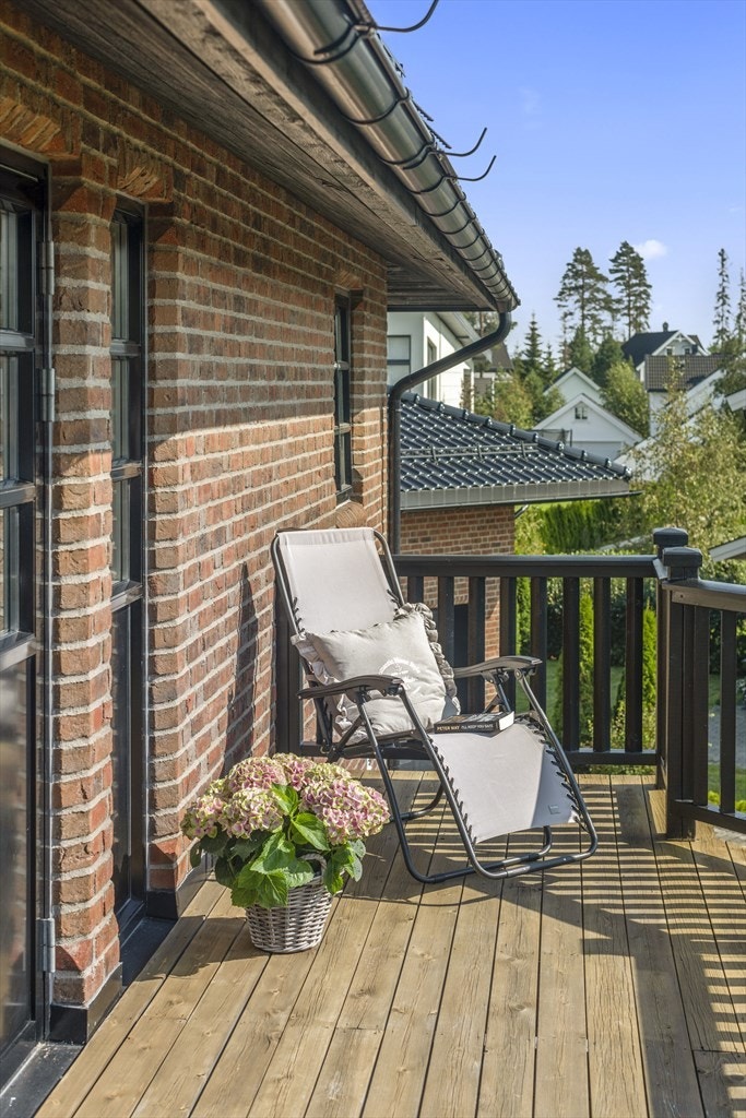 Her kan man nyte gode soldager Galleribilde