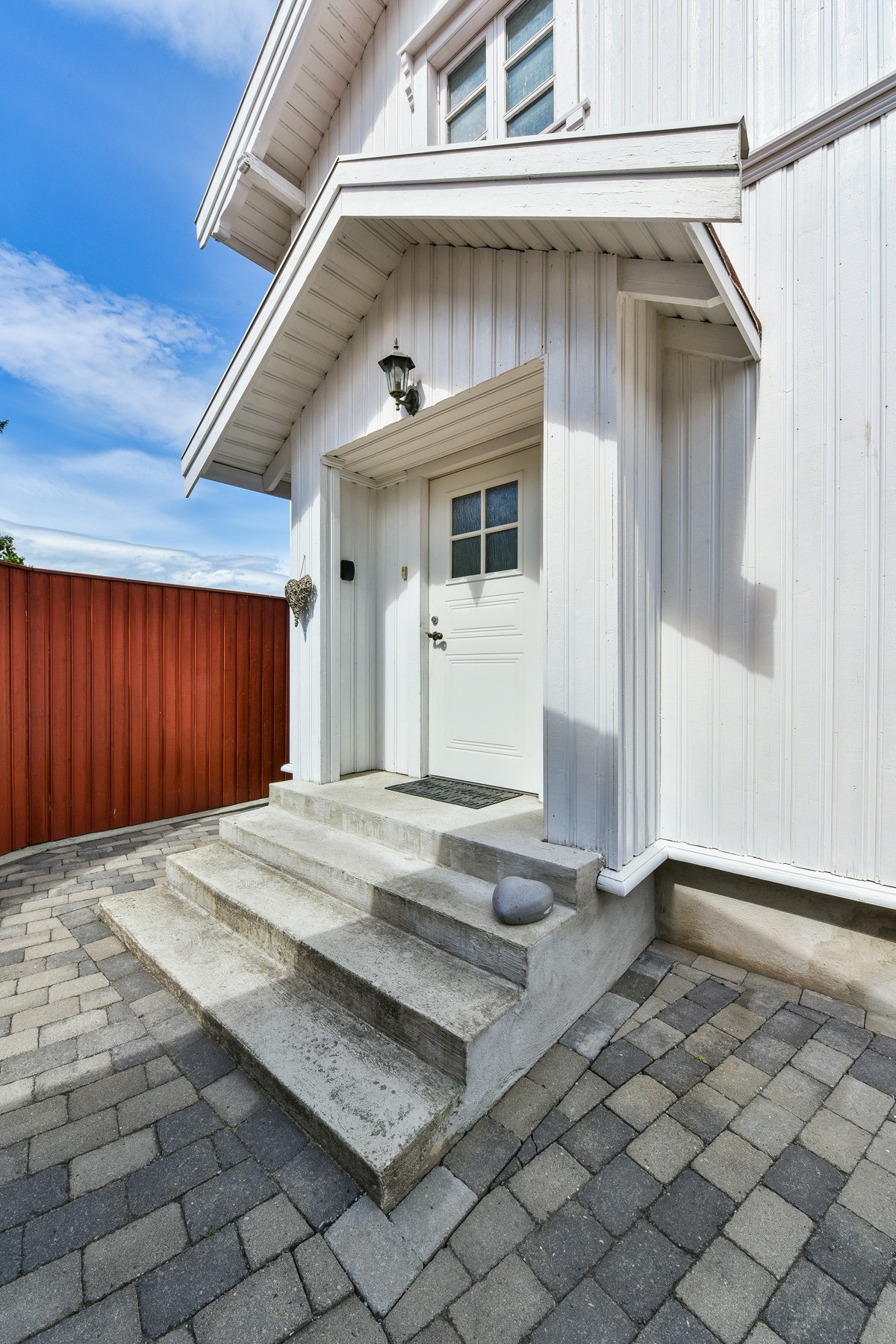 Overbygget inngangsparti. Galleribilde