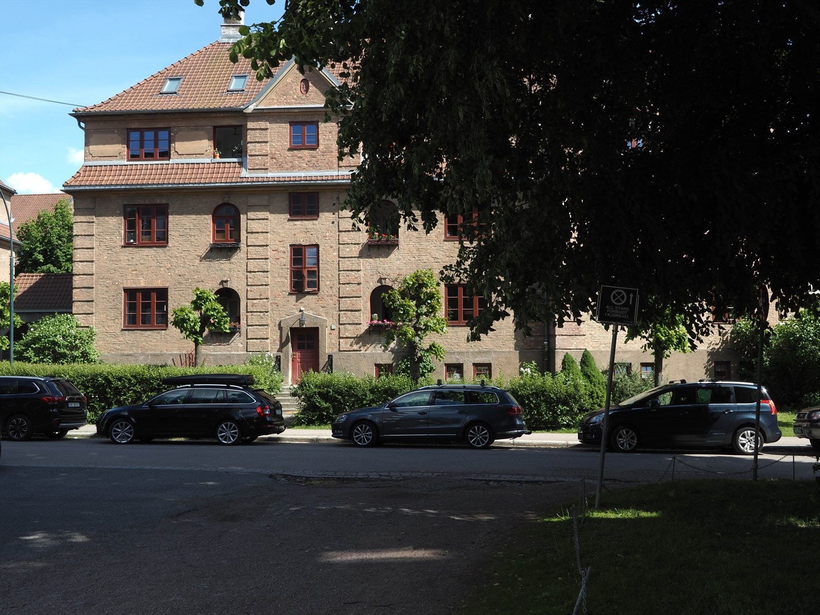 beboerparkering i området. Galleribilde