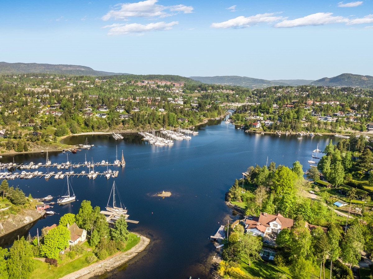 Her kan du nyte Oslofjorden og dens fantastiske øyer og øysamfunn, svaberg og strender. Galleribilde