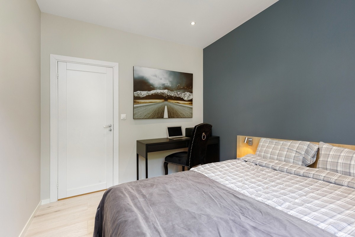 Soverom 2. Det er også plass til skrivebord på soverommet. Galleribilde