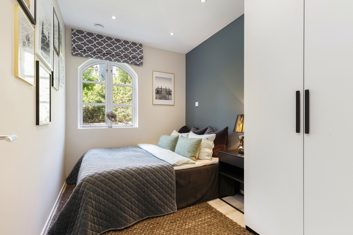 Soverom 3. Flere av soverommene er også innredet med garderobeskap. Galleribilde