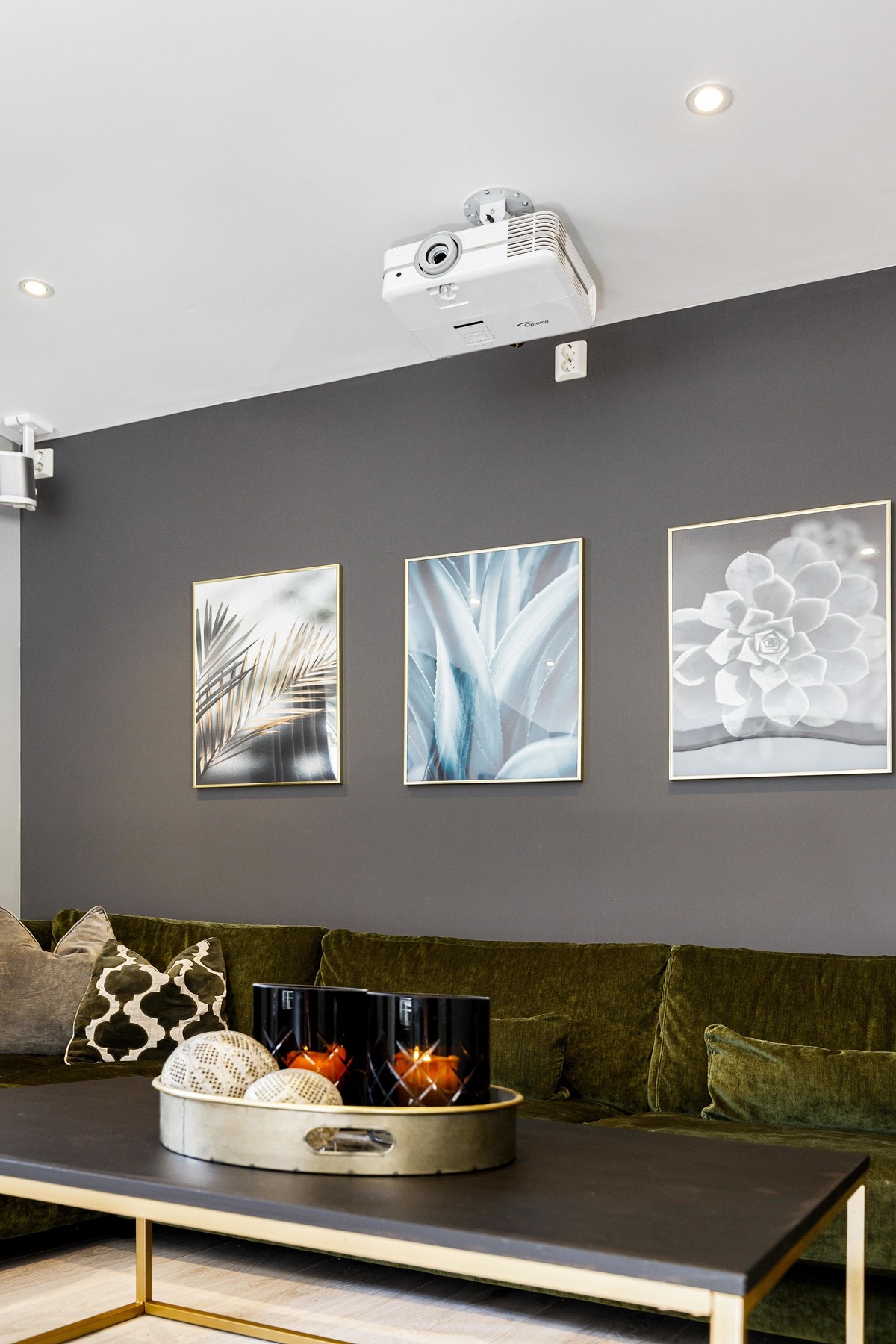 Det er foretatt innvendig overflateoppussing av hele boligen i perioden 2018 - 2020. Galleribilde