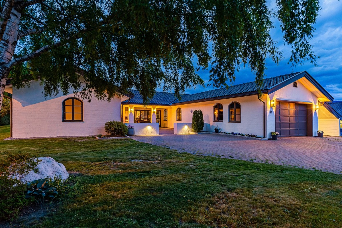 Lekker og betydelig oppgradert murvilla med alt på ett plan! Galleribilde