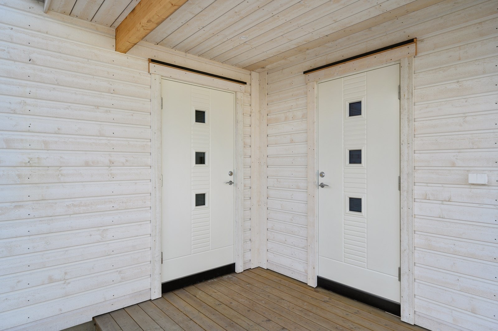 Et hyggelig inngangsparti ønsker deg velkommen inn. Galleribilde