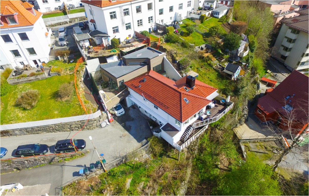 I Prahls vei 30 har man uendelig med turmuligheter og kort vei til sentrums pulserende liv. Galleribilde