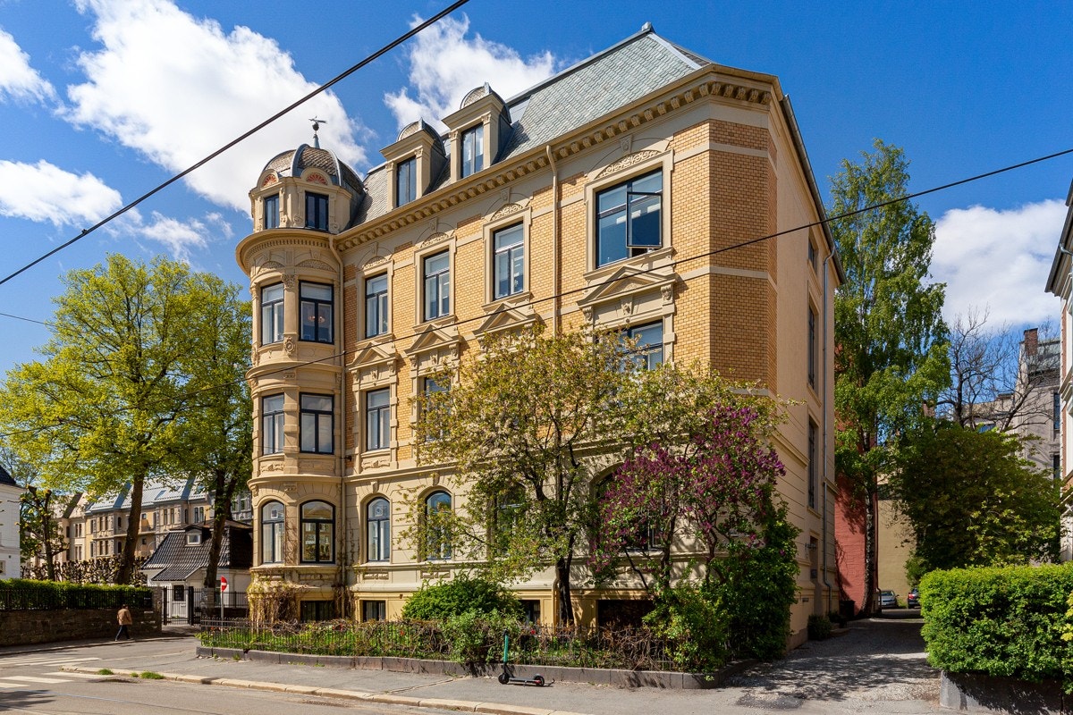 Nå har du en unik mulighet til å skaffe deg en leilighet i særklasse - med fantastisk beliggenhet. Galleribilde