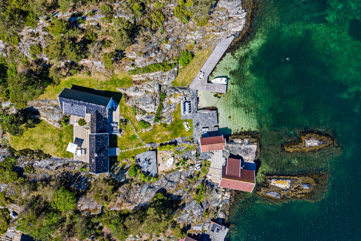 Dronefoto over eiendommen Galleribilde