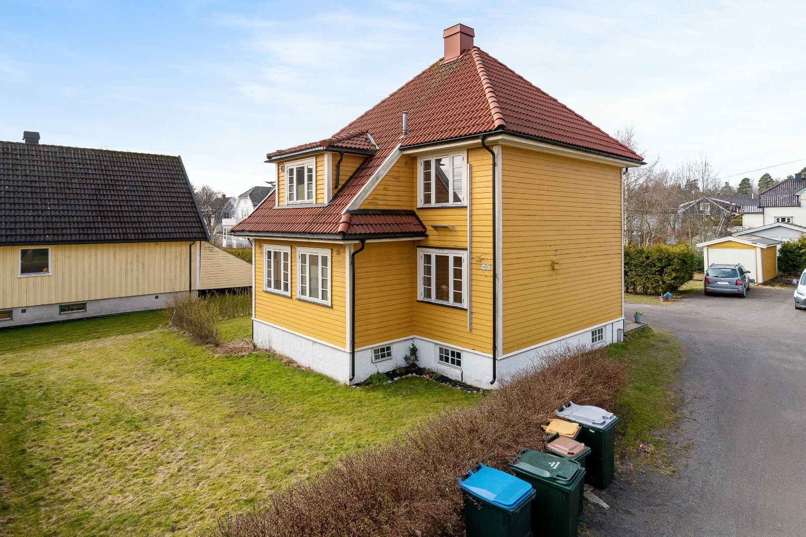 Eiendommen består av totalt tre leiligheter Galleribilde