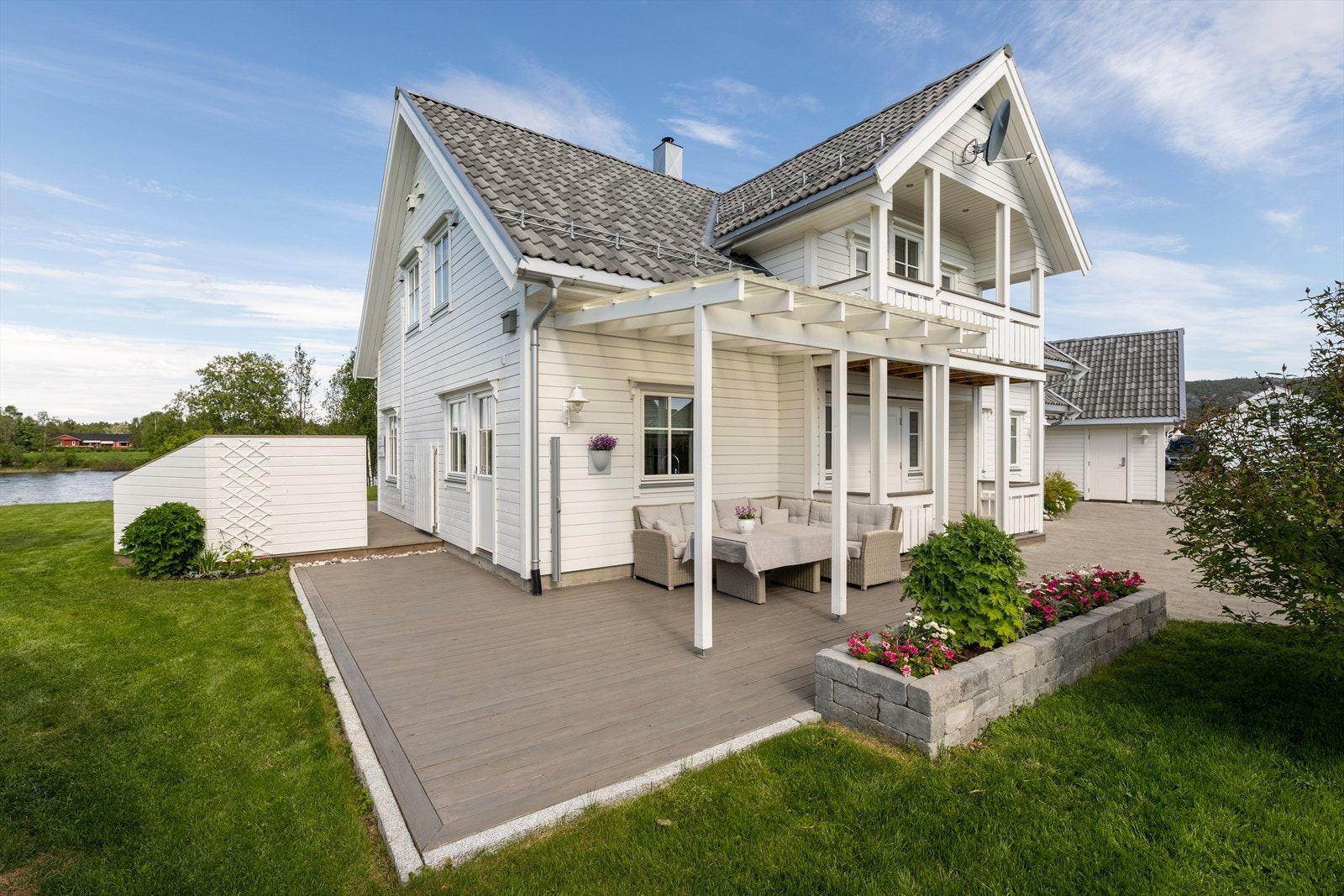 Velkommen til idylliske Steinfossholmen! Galleribilde