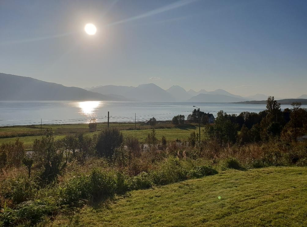 Det er ca. 30 min kjøring til Tromsø sentrum