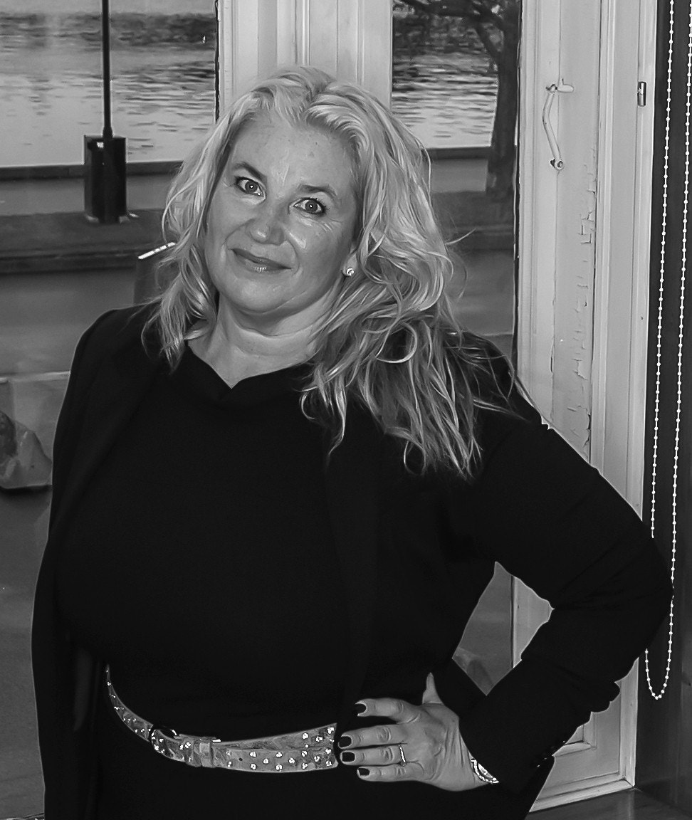 Det vil kun bli avholdt visninger for seriøst interesserte etter nærmere avtale med megler og selger. Ta kontakt med meg dersom du har funnet din drømmebolig. Galleribilde