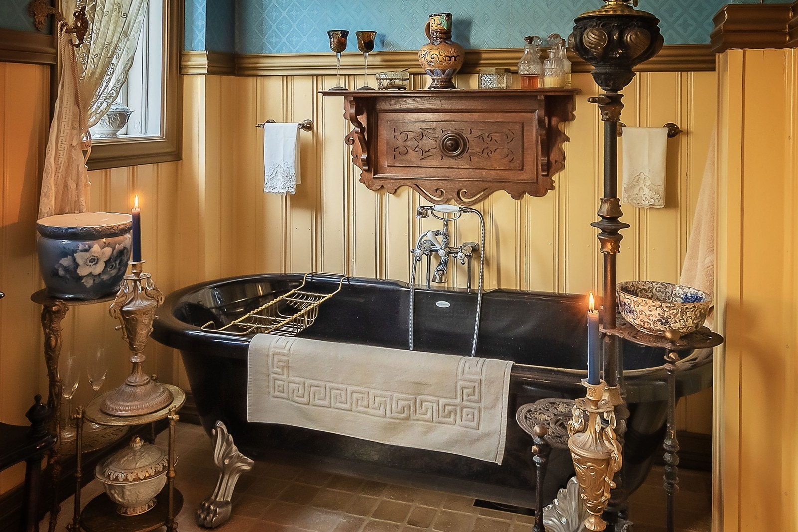 Spabaderommet -marmor på gulv - varmekabler Galleribilde