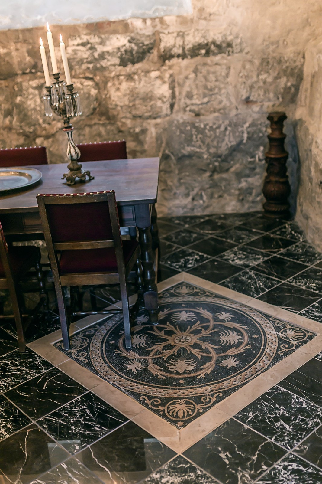 Marmorgulv - marmormosaikkmønster - varmekabler Galleribilde