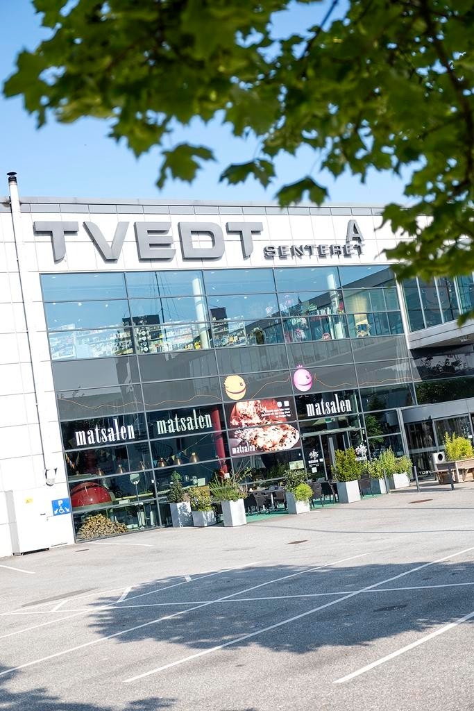 Kort vei til Tvedt senteret Galleribilde