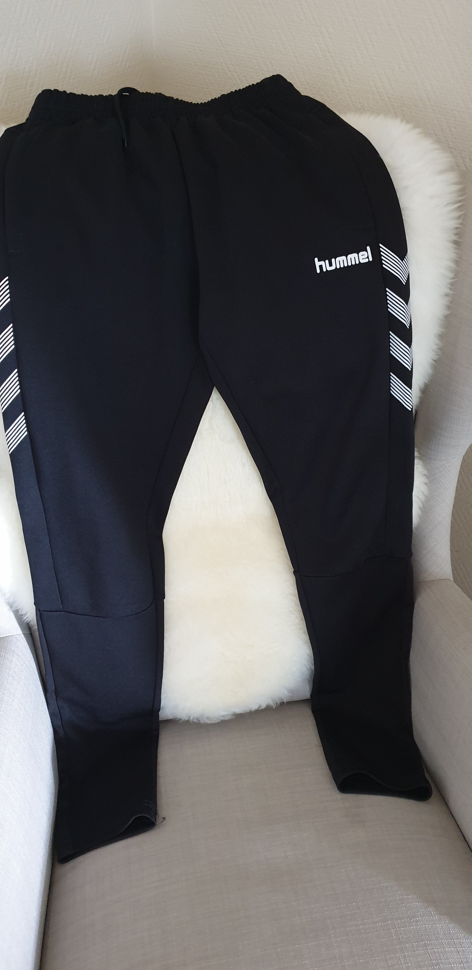 Hummel treningsbukse | FINN.no Hummel trenings bukse jente | FINN.no