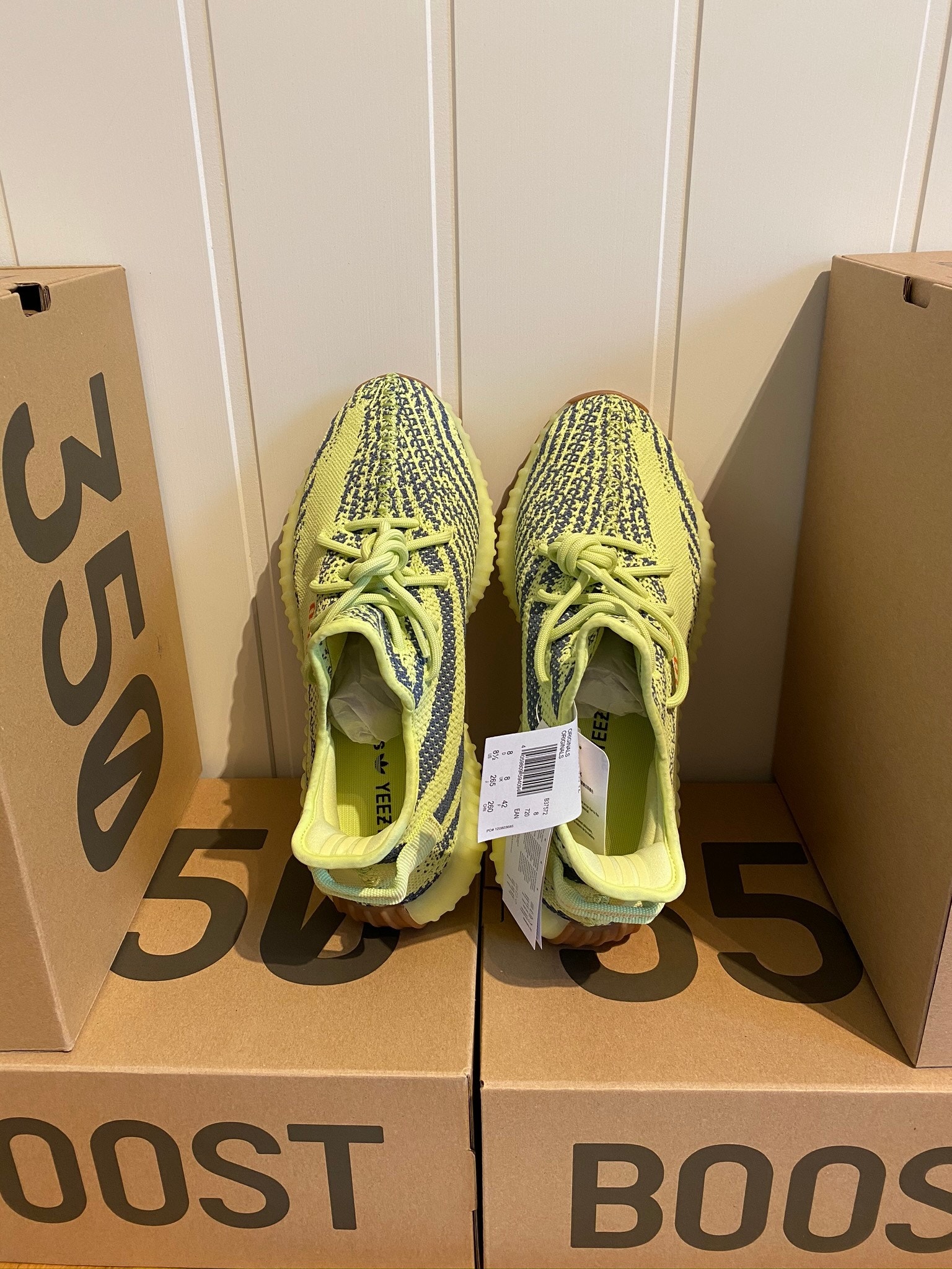 yeezy frozen yellow size 11