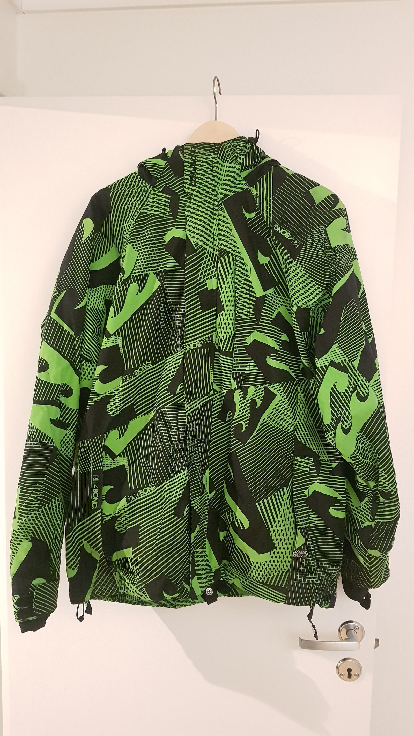Billabong ski , snowboardjakke | FINN.no Billabong Ski Snowboard Jakke Small | FINN.no
