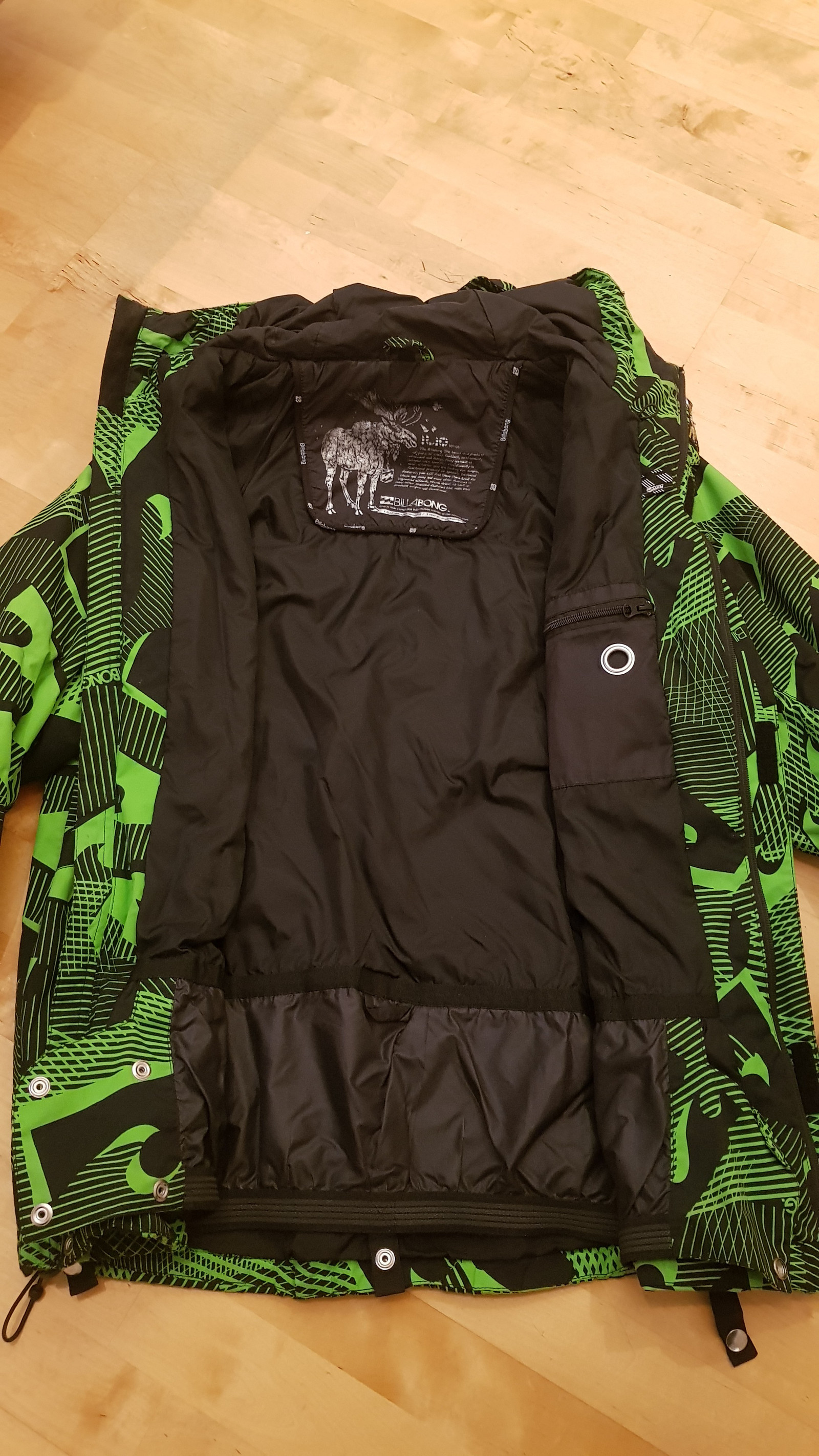 Billabong ski , snowboardjakke | FINN.no Billabong Ski Snowboard Jakke Small | FINN.no