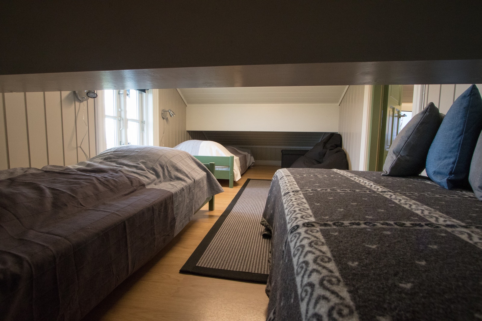 Soverom, hems, liten hytte Galleribilde