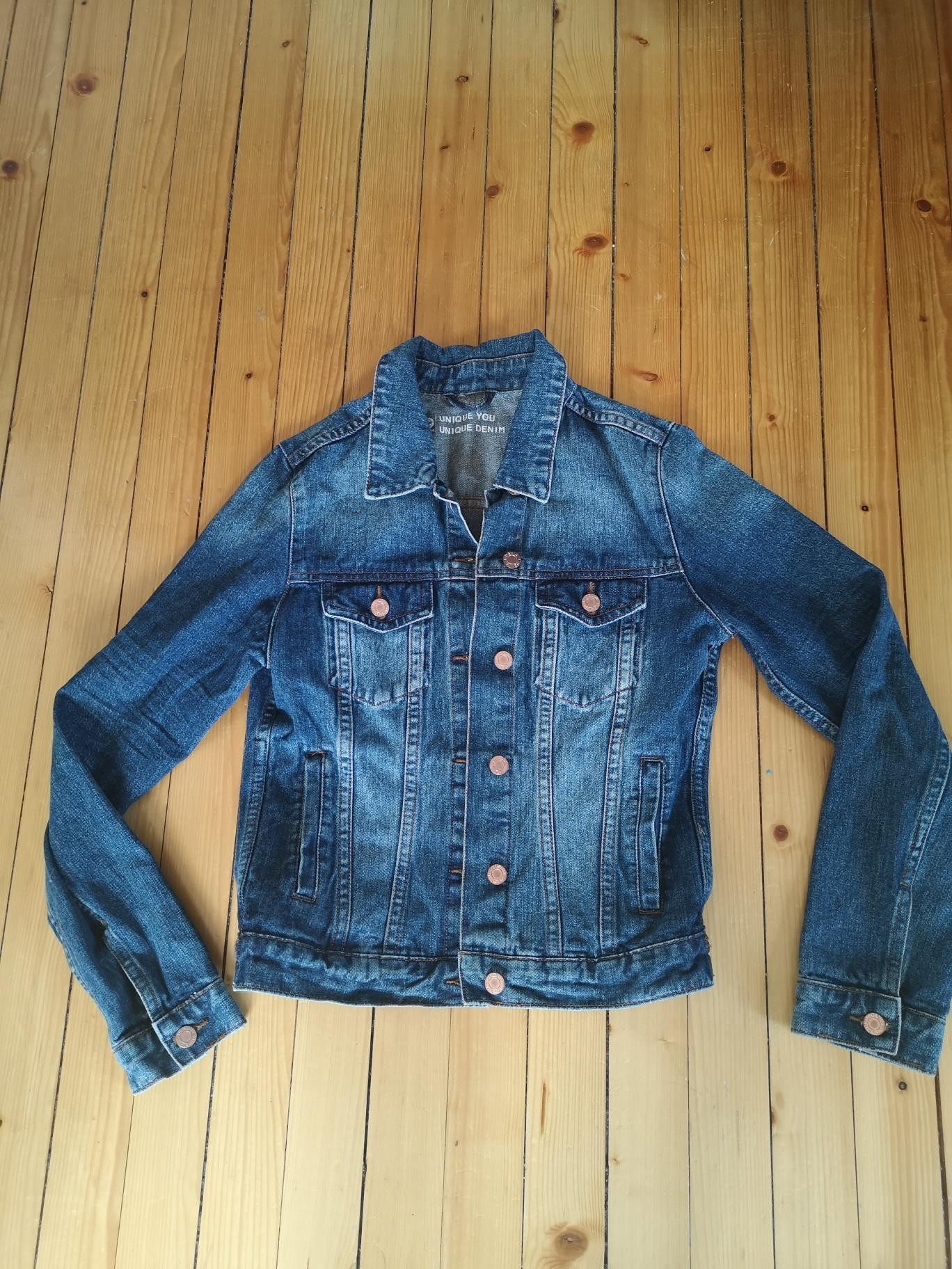 Div damejakker str M og L. | FINN.no LOIS jeans jakke Str. L (tilsvarer str. ML) | FINN.no