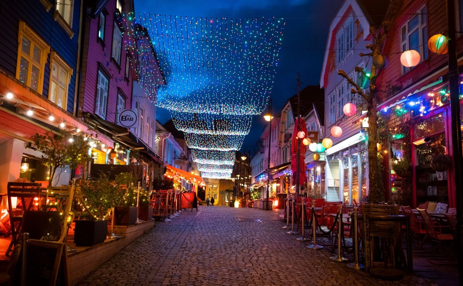 Fargegaten innen kort gå avstand Galleribilde