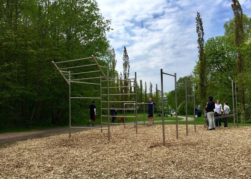 Mulighet for utetrening i Svartdalsparken Galleribilde