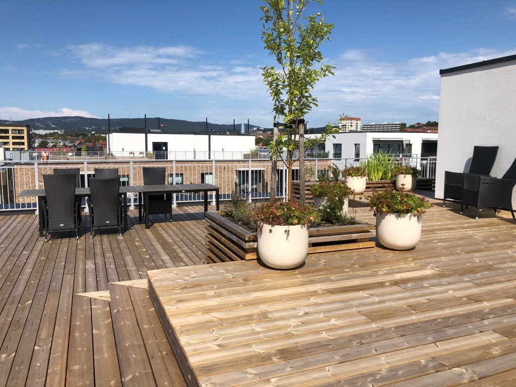 Takterrasse - mulighet for sosiale sammenkomster Galleribilde