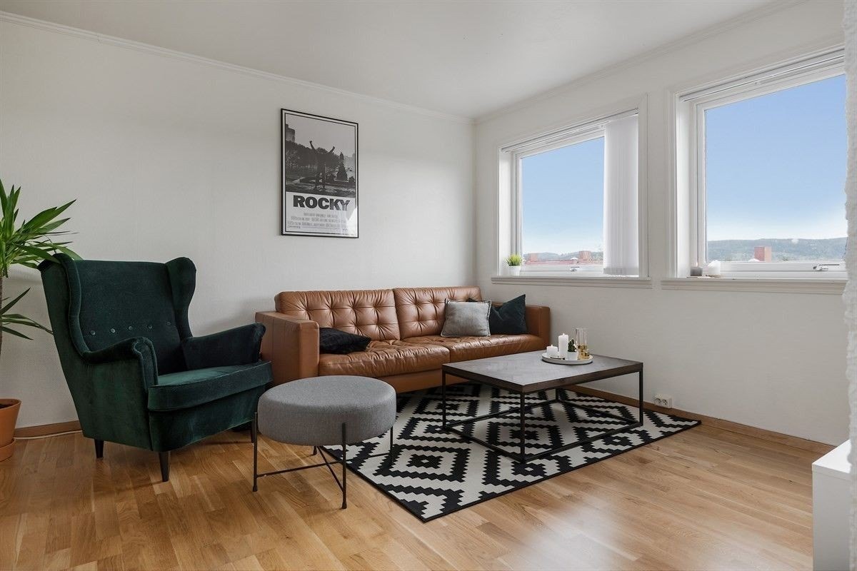 Lys og romslig stue Galleribilde