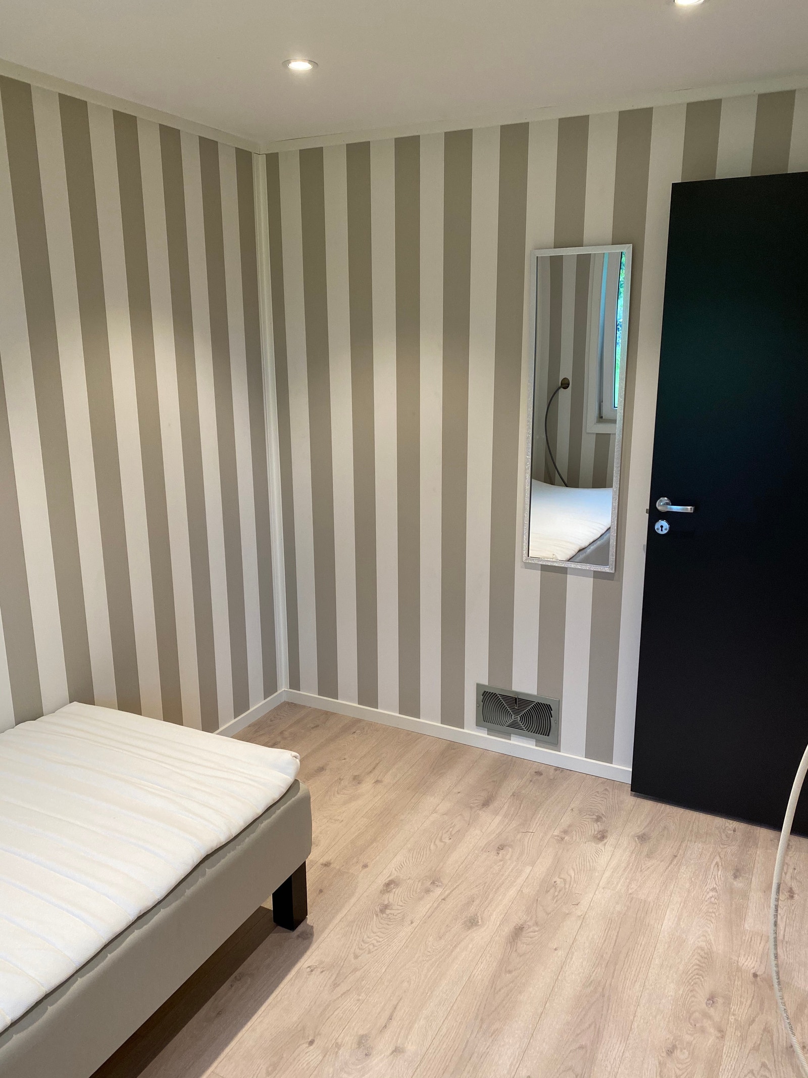 Vegger med dobbelt stenderverk og ekstra lydisolering Galleribilde