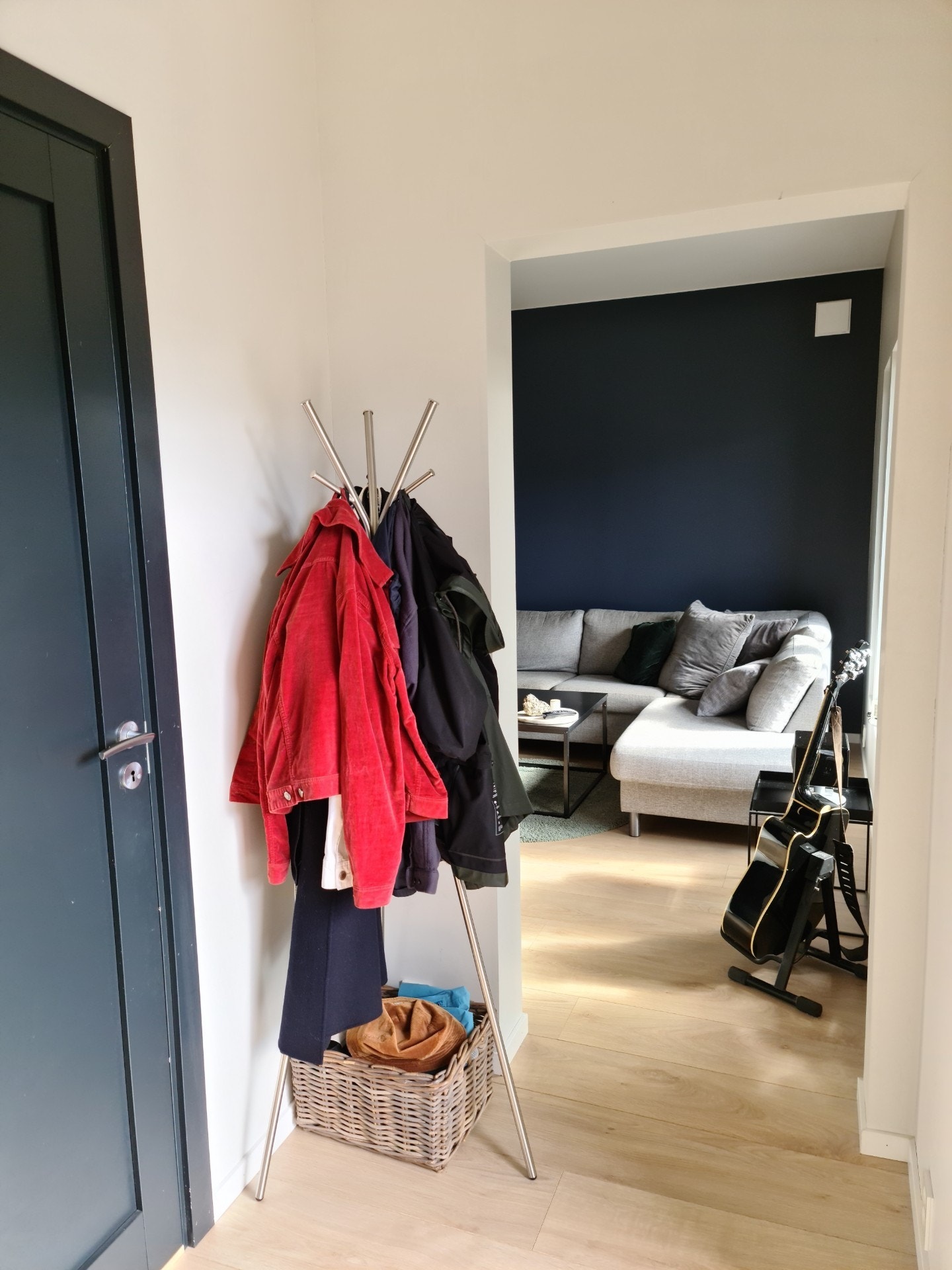 Entre - mot stue Galleribilde