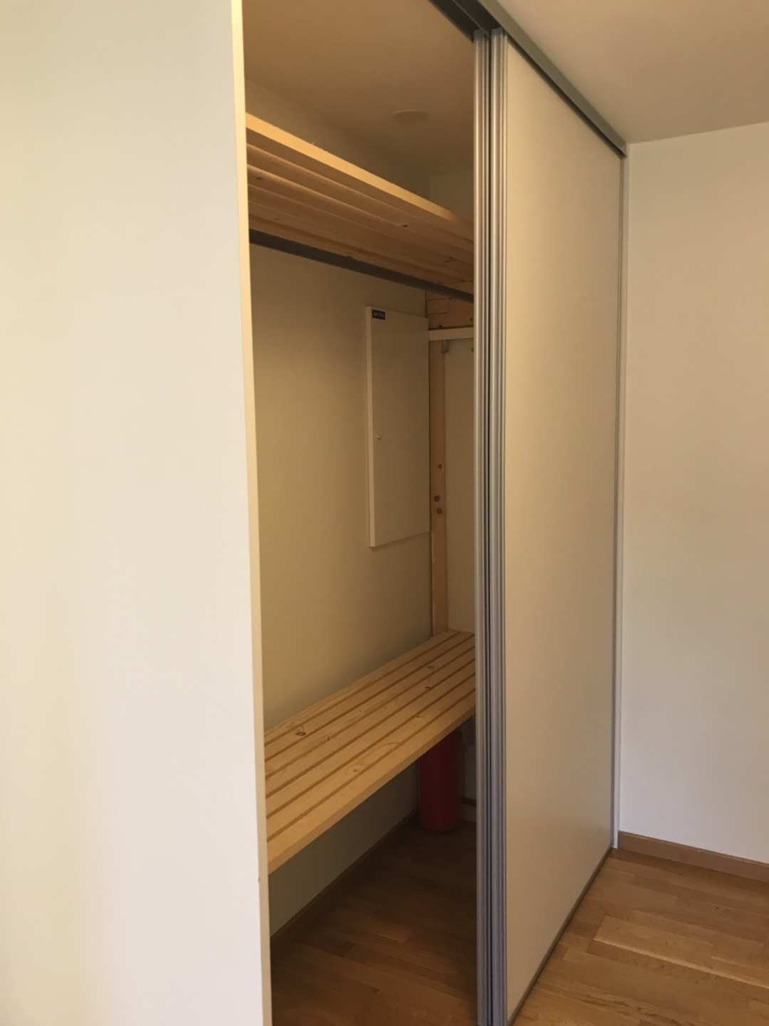 Fin skap Galleribilde