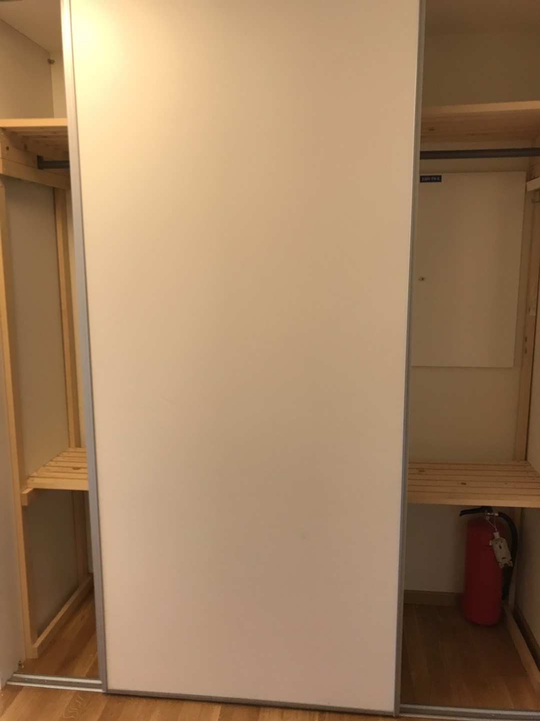 Fin skap Galleribilde