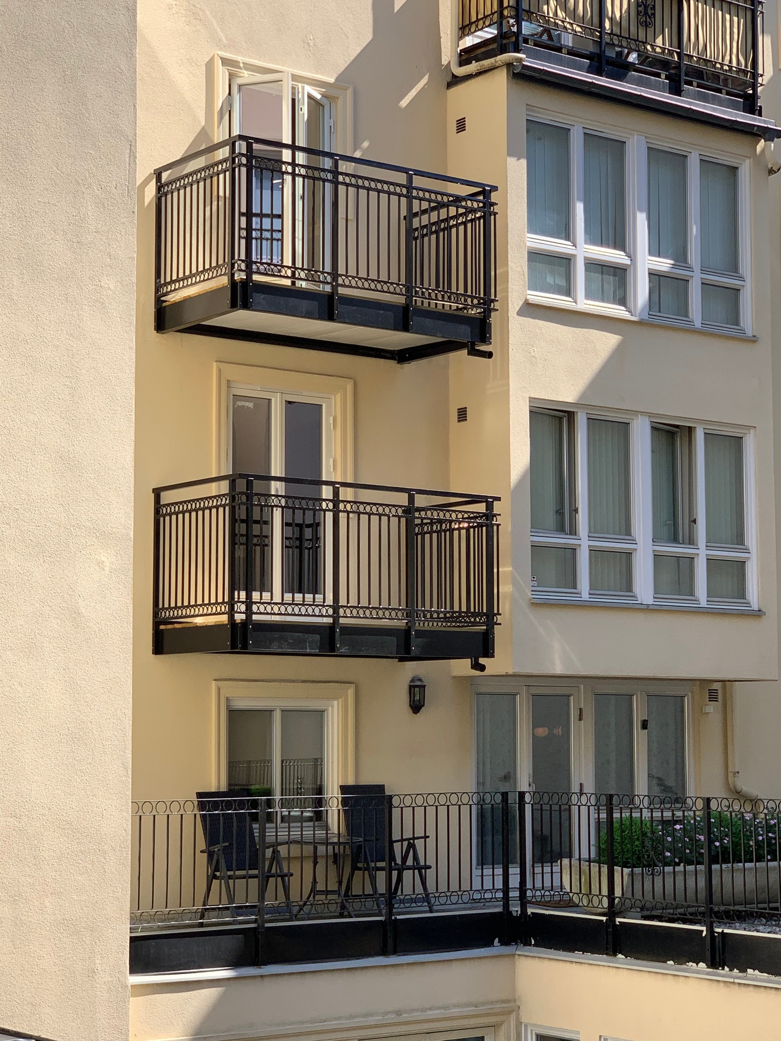 Balkong bildet fra utsiden Galleribilde