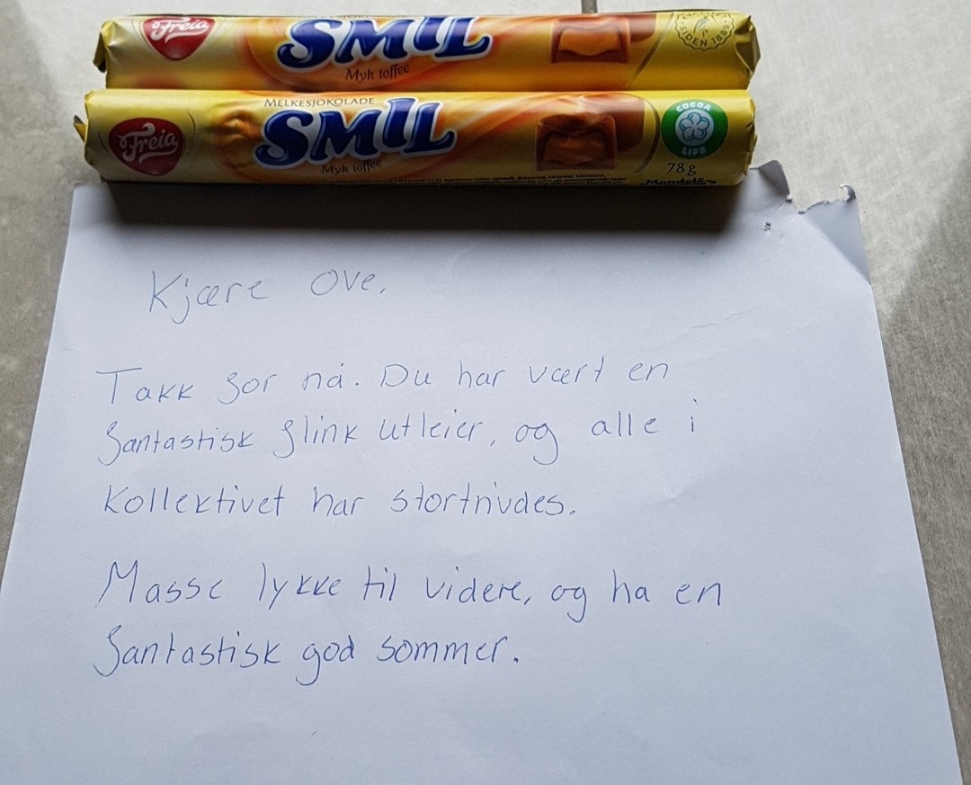 En koselig hilsen fra tidligere studenter. Galleribilde