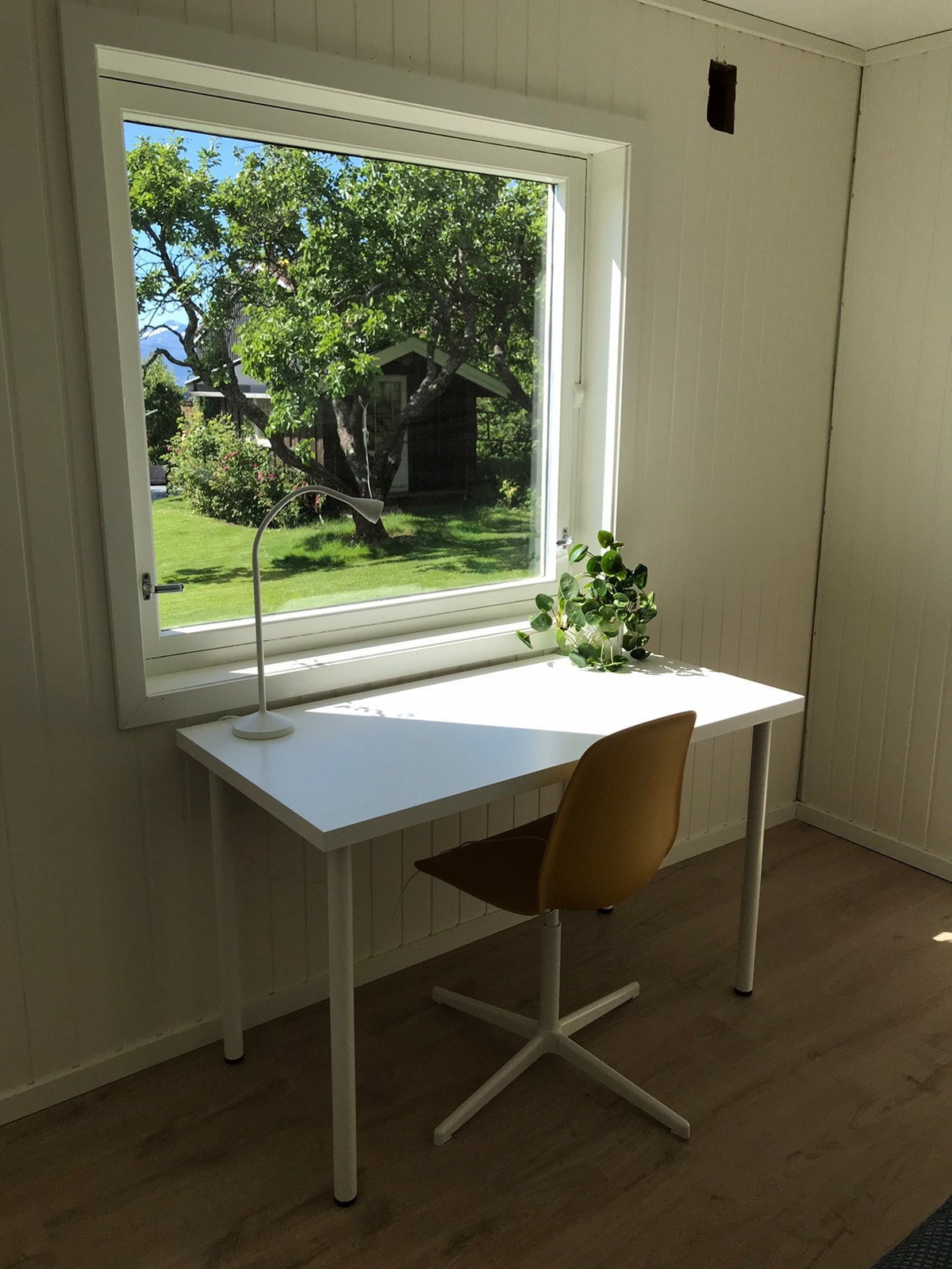 Rommene er fullt møblerte Galleribilde