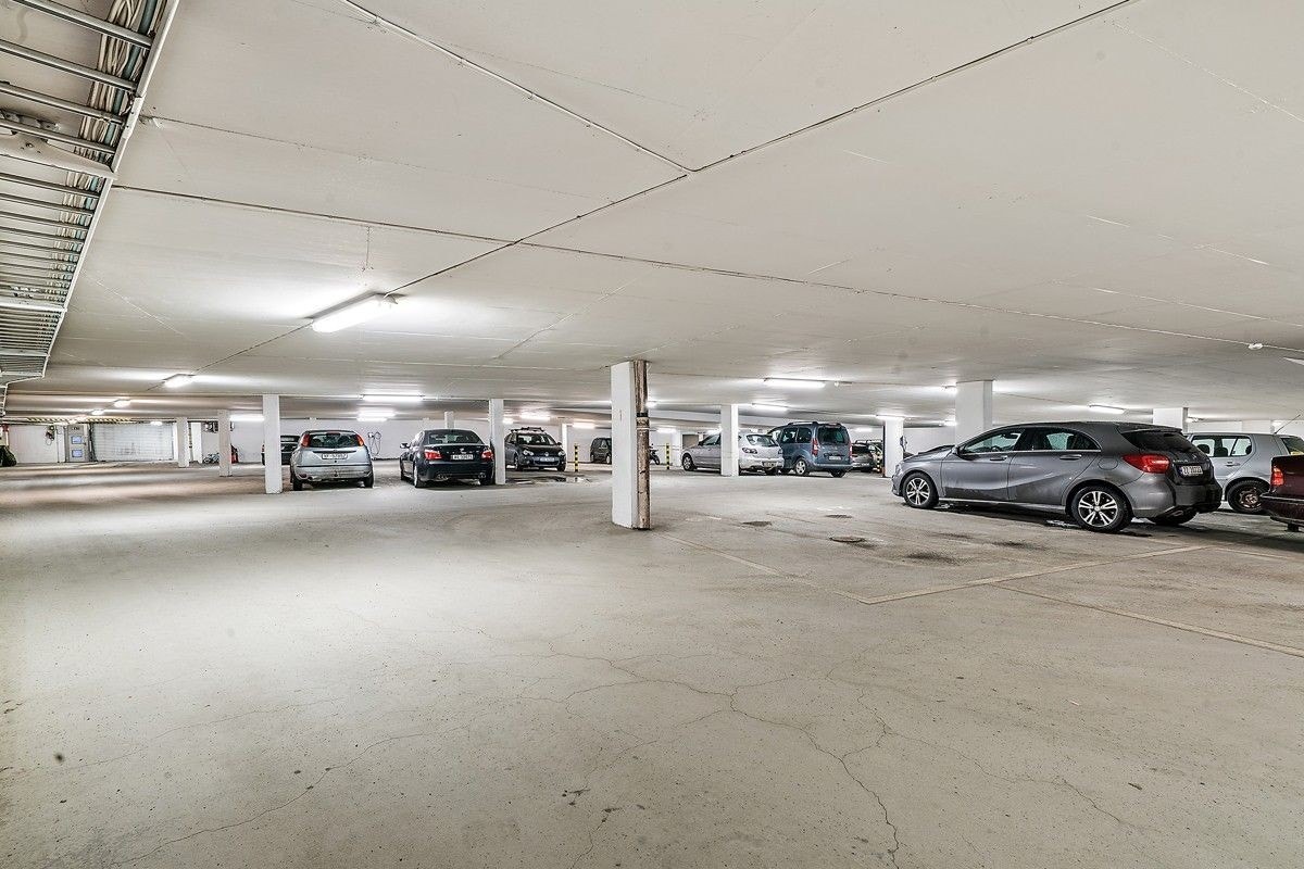 Parkeringsplass Galleribilde