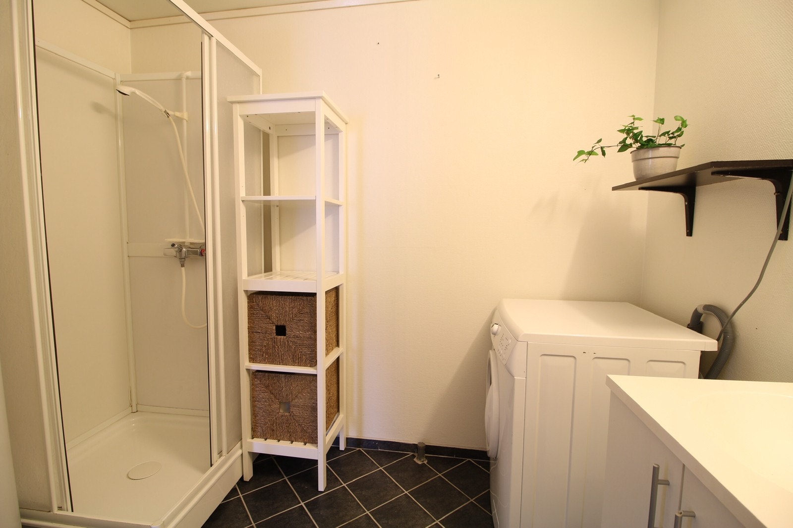 Bad/dusj Galleribilde