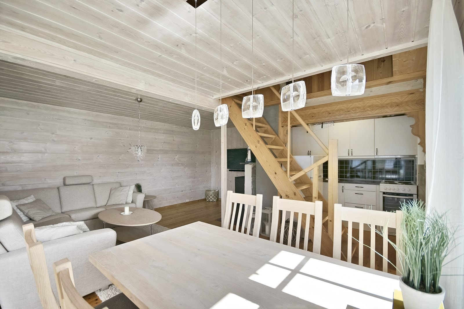 Garanti Eiendomsmegling Vest v/ Fredrik Faye Matre Galleribilde