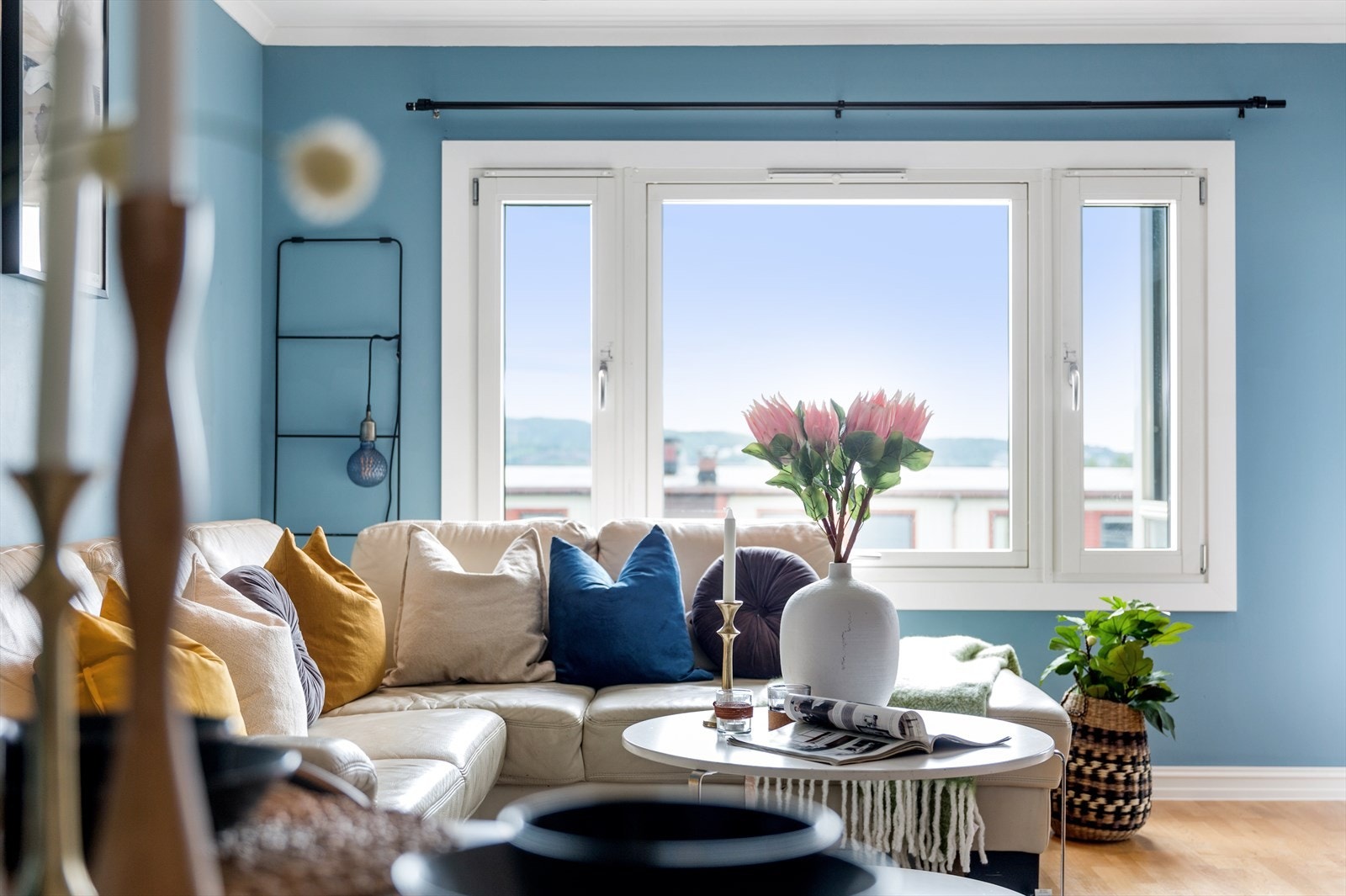 Stuen er skjermet og helt uten direkte innsyn. Galleribilde