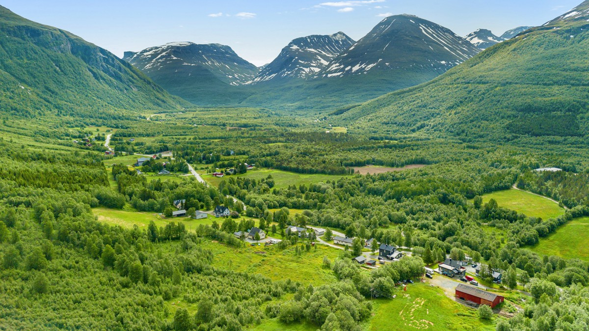 Området er et mekka for den turglade, med majestetiske fjell og fin natur
